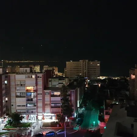 Acogedor Apartamento Verdi9 * توريمولينوس